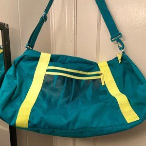 NIKE Gym/Duffle Bag